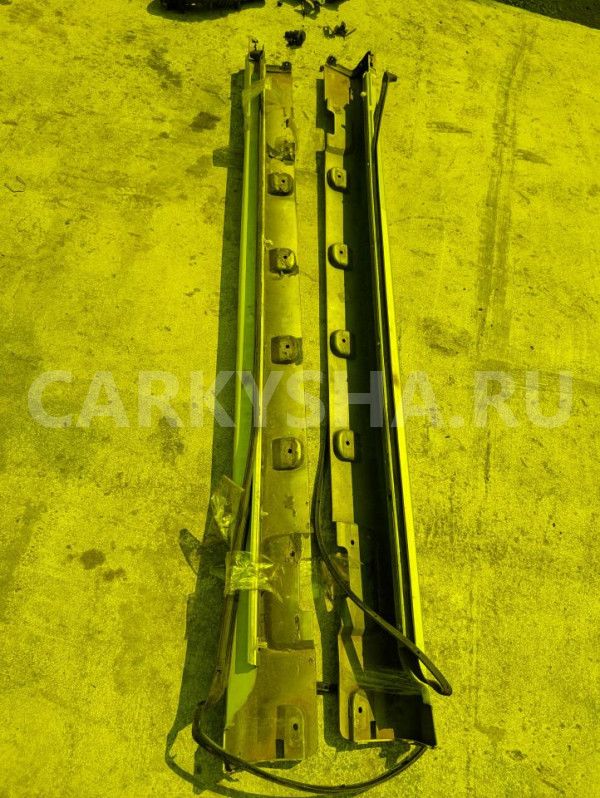Порог Saab 9-3 