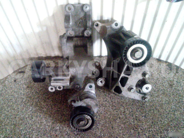 Кронштейн Митцубиси Асх Mitsubishi ASX Mitsubishi Mitsubishi ASX оригинальный номер 1801A100