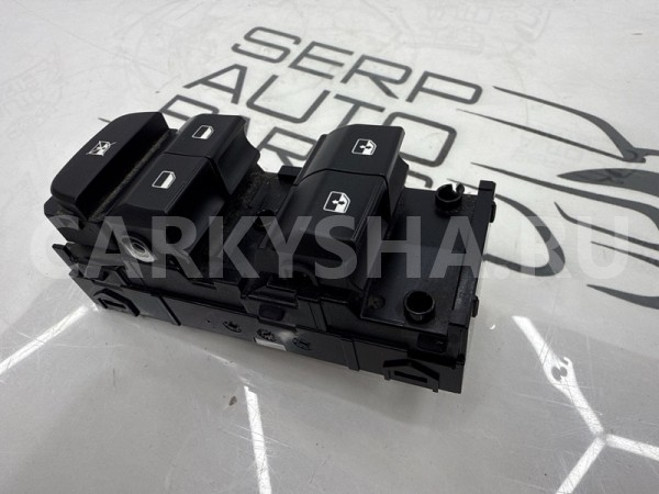 Блок стеклоподъемников Kia Ceed CD D4FE 1.6 2018 Kia Cee'd 