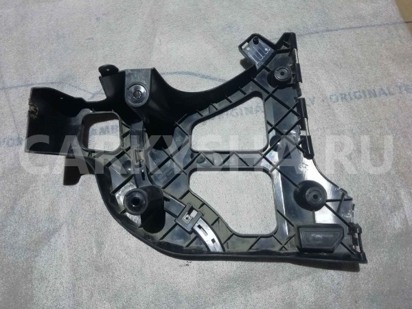 Крепеж бампера BMW X5 E70 (2006—2010) BMW X5 оригинальный номер 51127158446