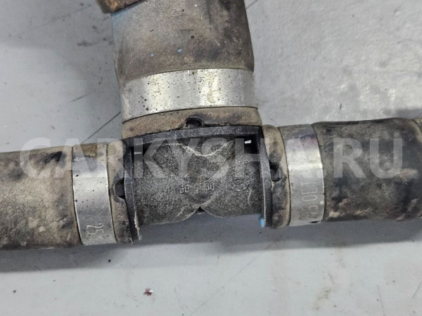 Патрубок охлаждения Range Rover L322 4.2 Land Rover Range Rover оригинальный номер PCH501320
