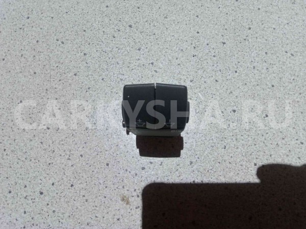 Переключатель подрулевой управления магнитолой Renault Duster I рестайлинг (2015—2021) Renault 15 оригинальный номер 255522448r