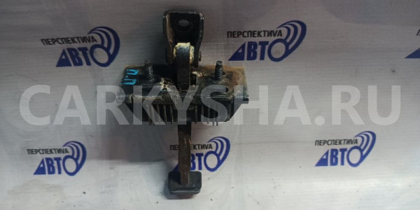 Ограничитель двери передний  Toyota Avensis T250 Toyota Avensis оригинальный номер 6861005040