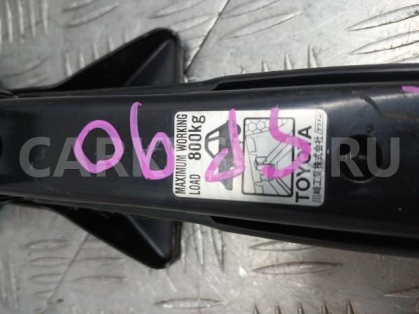 Домкрат Toyota Vitz 