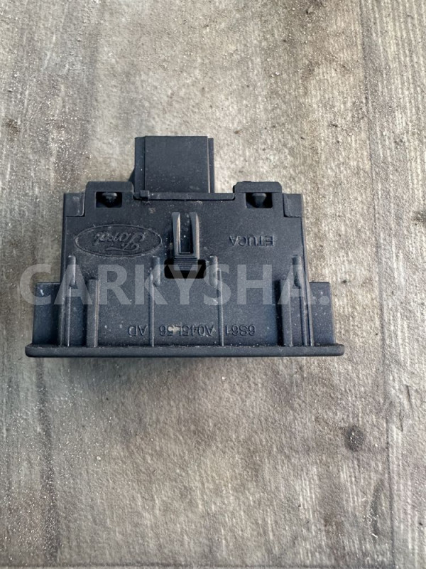 Держатель монет Ford Fusion Ford Fusion оригинальный номер 6s61a045l56