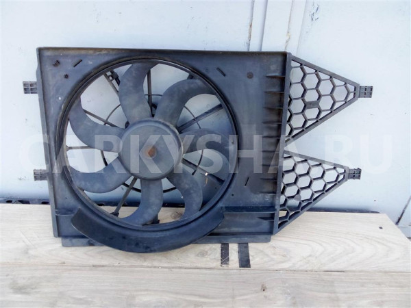 Вентилятор радиатора Seat Ibiza V 2008> SEAT Ibiza оригинальный номер 6R0121207