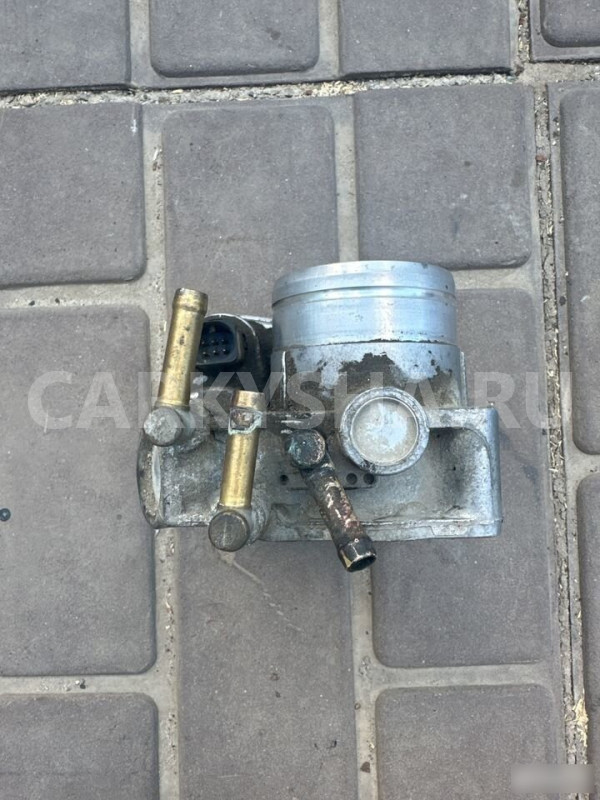 Дроссельная заслонка VAG Volkswagen Golf Plus оригинальный номер 06a133062at