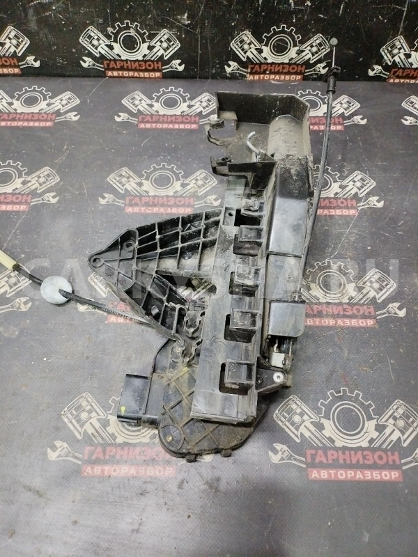 Замок передней левой двери Форд Фокус 2 Ford Focus оригинальный номер 3M5A-R21813-ES