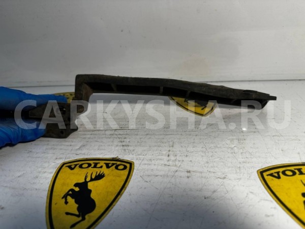 Уплотнититель замка капота Volvo 960 СЕДАН B6304S Volvo 960 