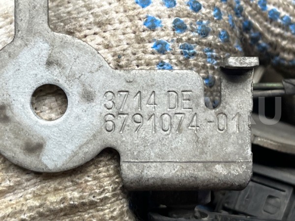 Датчик просвета положения кузова BMW X1 оригинальный номер 37 14 6 791 073, 37 14 6 791 073, 37146791073, 6791073, 37 14 6 853 754, 37146853754, 6853754, 37 14 6 785 206, 37146785206, 6785206, 37 14 6 778 814, 37146778814, 6778814, 37 14 6 752 797, 37146752797, 6752797, 37 14 6 791 074, 37146791074, 6791074