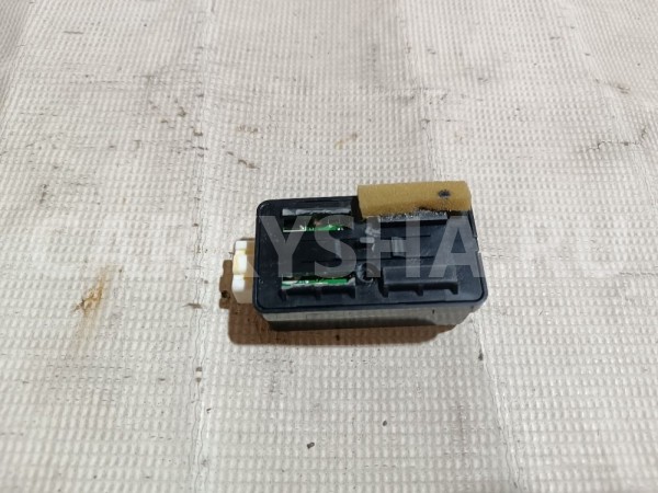 Блок управления центральным замком Mazda 6 