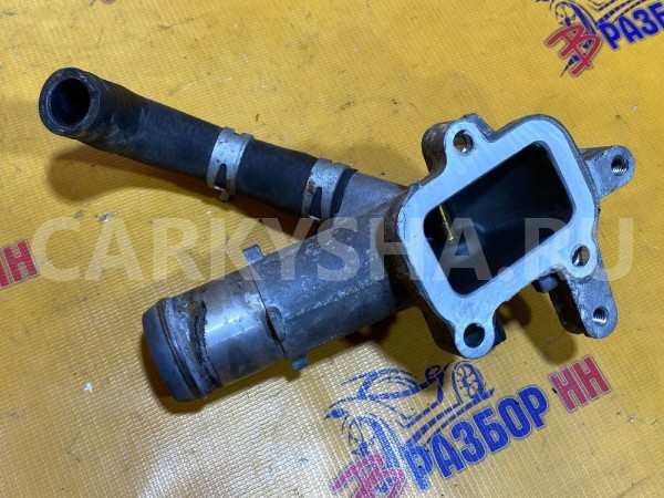 Фланец системы охлаждения Honda CR-V 3 RE5 R20A Honda CR-V оригинальный номер 19315RNAA01