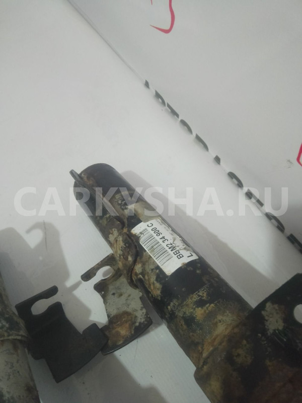 Амортизатор передний Mazda 3 BL Mazda 2 оригинальный номер BBM2-34-900-c BBM2-34-700-C