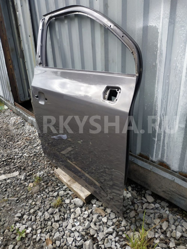 Дверь передняя правая Chevrolet Orlando оригинальный номер 95242605