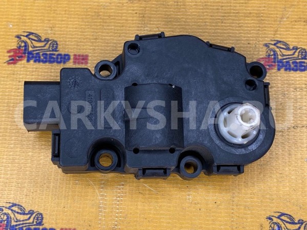 Моторчик заслонки отопителя Jaguar XF X250 Jaguar XF оригинальный номер C2Z6533