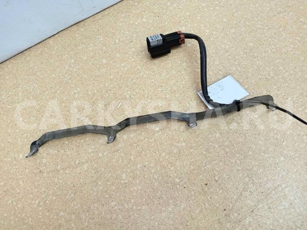 Название детали Проводка свечей Модель Hyundai H-1 I (1997—2004) Hyundai H-1 оригинальный номер 36720-4A000