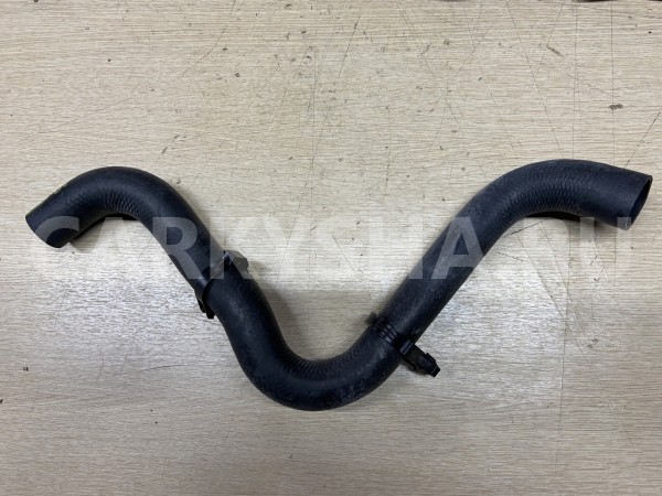 Патрубок радиатора охлаждения Toyota RAV 4 V (XA50) оригинальный номер 16571-25070