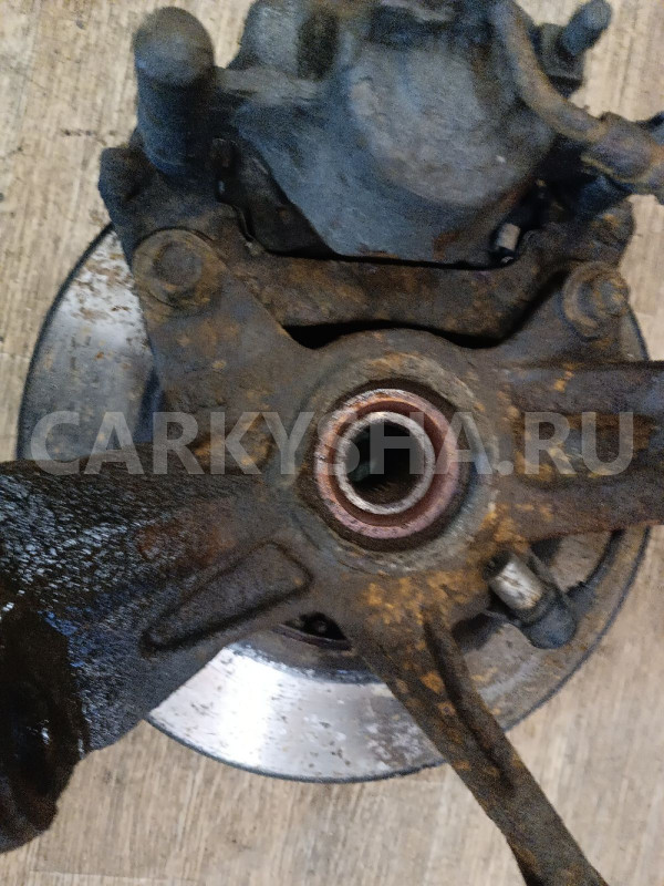 Кулак поворотный передний правый Mazda 2 оригинальный номер GR1A33020