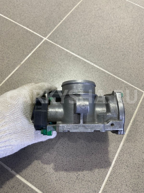 Заслонка дроссельная Ваз 2114 , калина , гранта ВАЗ (Lada) 2114 оригинальный номер 211161148010