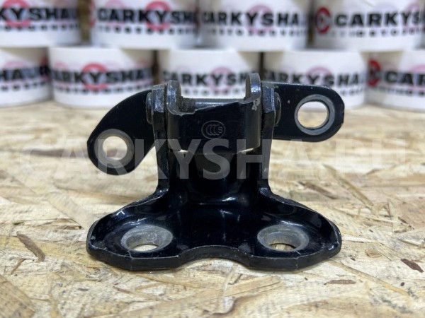 Петля двери задняя левая верхняя Toyota Land Cruiser Prado 150 Series Внедорожник 5 дв. оригинальный номер 68760-20121