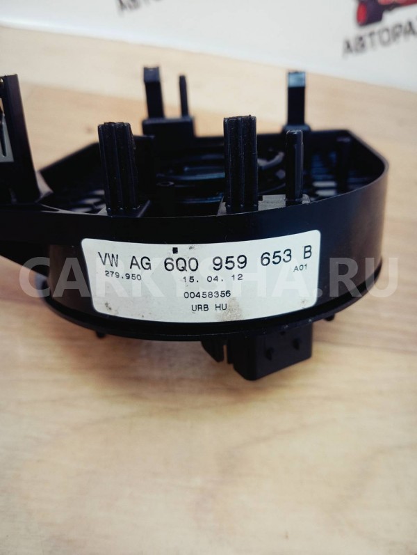 шлейф рулевой Skoda Fabia 