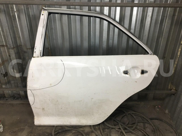 Дверь задняя левая белая Toyota Camry VII (XV50) оригинальный номер 67004-33210