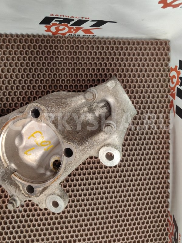 Кулак поворотный BMW X1 