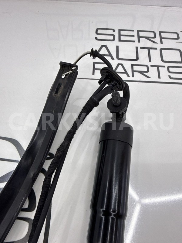 Электропривод крышки багажника Volkswagen Touareg Volkswagen Touareg 