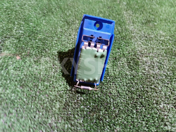 Резистор отопителя Ford Focus оригинальный номер 3M5H18B647BA