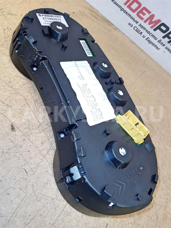 Название детали Панель приборов Модель Peugeot 308 Peugeot 308 оригинальный номер 9806132980