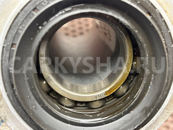 Опорный кронштейн привода BMW 5er оригинальный номер 31 50 8 639 382, 31 50 8 639 382, 31508639382, 8639382, 8 639 383, 8639383