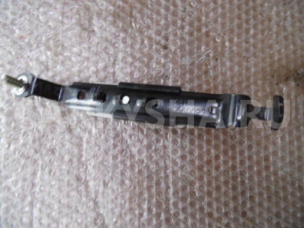 Механизм регулировки ремня безопасности Mazda 3 BL (2008—2011) Mazda 2 оригинальный номер C23557960B75