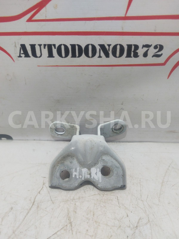 Петля двери передней правой нижняя Hyundai Solaris Hyundai i20 оригинальный номер 793250X000