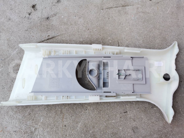 Накладка на стойку правая A2046907025 Mercedes-Benz GLK-Class X204 Mercedes-Benz CLK-klasse оригинальный номер A2046907025