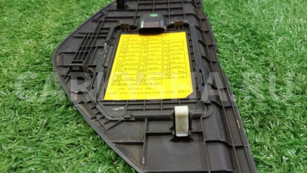 Накладка торпедо боковая левая Hyundai i30 2011 Hyundai i30 оригинальный номер 847162R000