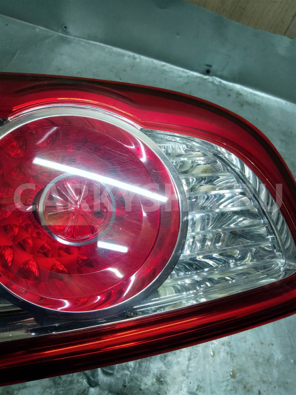 Фонарь задний внутренний левый Hyundai Santa Fe (CM) 2005-2012 Hyundai Santa Fe оригинальный номер 924052B520