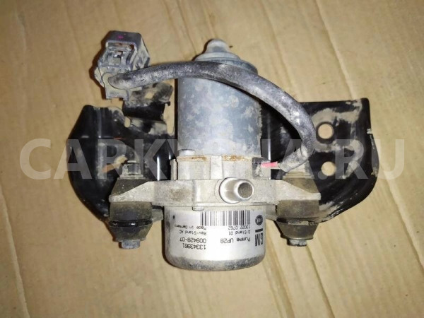 Насос вакуумный Chevrolet Cruze J300 F16D3 2010 (б/у) Chevrolet Cruze оригинальный номер 13343961