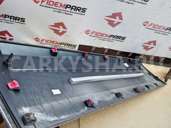 Название детали Молдинг двери передней правой Модель KIA Sorento BL Kia Sorento оригинальный номер 87740-3E500