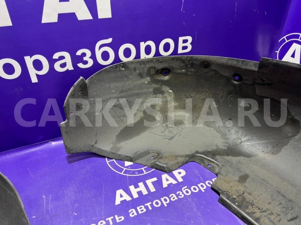 Подкрылки задние Volkswagen Touareg 7L GP BPE 2008 Volkswagen Touareg 