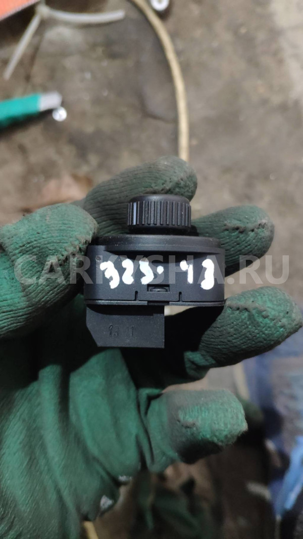Переключатель регулировки зеркал Skoda Roomster 2006> Skoda Roomster оригинальный номер 5J2959565