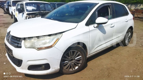 Двигатель  Citroen C4 2 1.6 EP6 5FS Citroen C4 оригинальный номер 0135QT