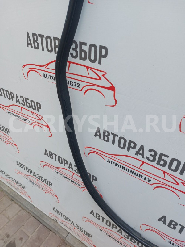 Уплотнитель проёма зад правой Toyota Avensis T270 Toyota Avensis оригинальный номер 6233105120C0