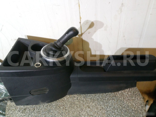 Консоль центральная 1358351 Ford Fiesta 2001-2008 Ford Fiesta оригинальный номер 1358351