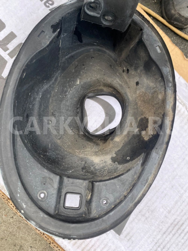 Лючок бензобака Mercedes X164 GL Mercedes-Benz G-klasse оригинальный номер A1647570106