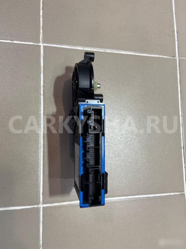 Мотор стеклоподъемника пер правый Porsche Cayenne Porsche Cayenne оригинальный номер 3D1959792F