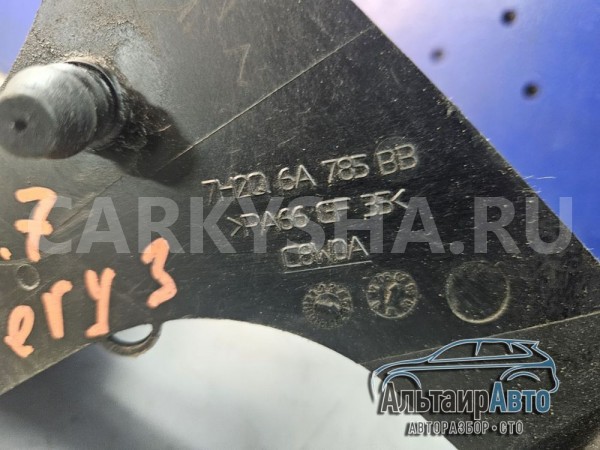 Маслоотделитель сепаратор сапун Discovery 3 Land Rover Discovery оригинальный номер 7h2q6a785