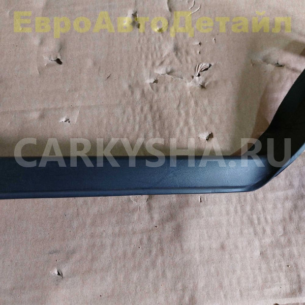 Молдинг лобового стекла правый Volvo XC40 2018г Volvo XC40 оригинальный номер 31448940