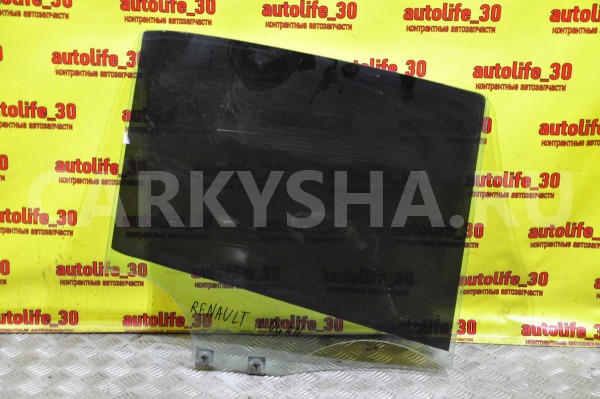 Стекло боковое Renault Logan 