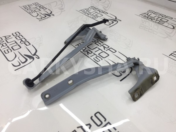 Петли капота Nissan Note E11 1.4 CR14DE 2006 Nissan Note 