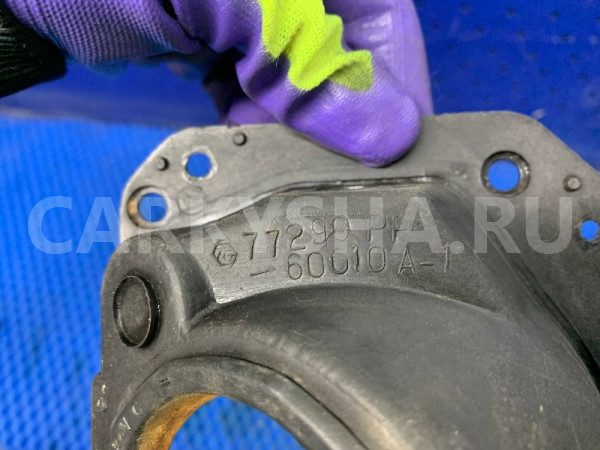 Накладка горловины Toyota Land Cruiser 80 Toyota Land Cruiser оригинальный номер 77290-60010
